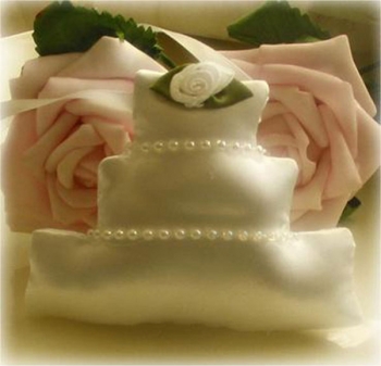 Wedding Cake Sachets
